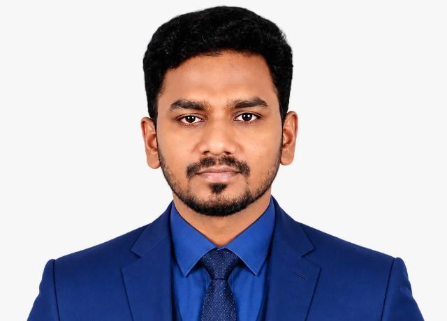 Mr.Rakesh.R